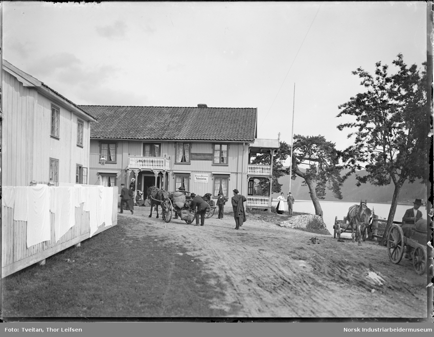 Historien om gjestgiveriet og hotellet på Tinnoset